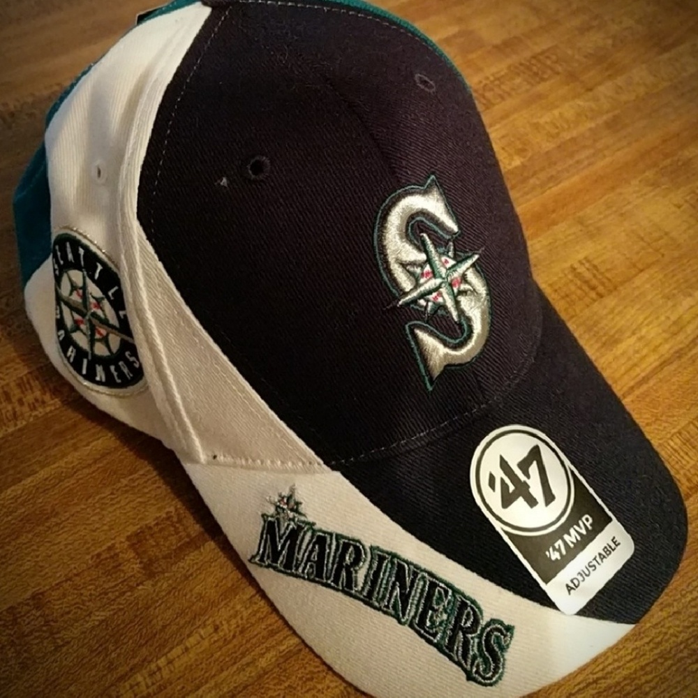 Mariners Green Navy Blue and White Hat (NWT)